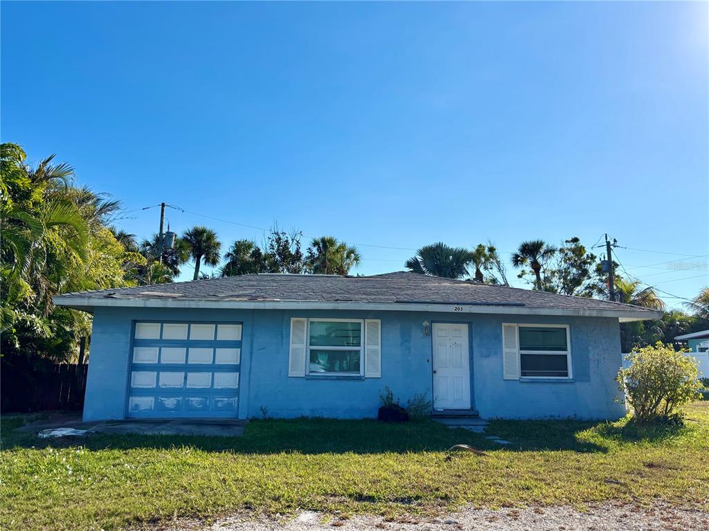 203 PEACOCK LANE UNIT A & B