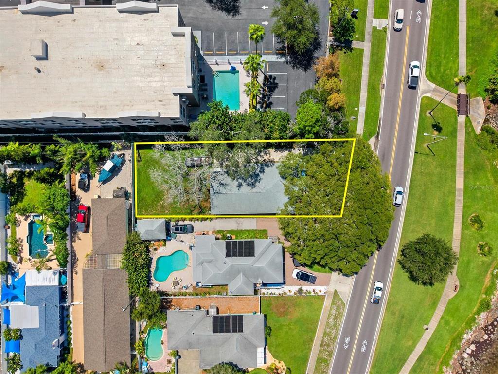 1949 EDGEWATER DRIVE, CLEARWATER, FL — photo 4 of 15