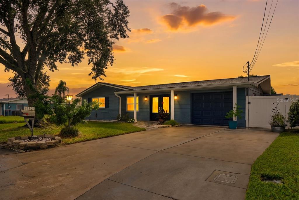 13701 LESLIE DRIVE
