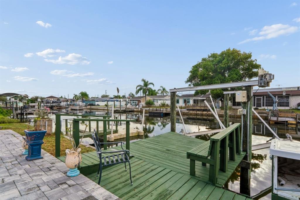 13701 LESLIE DRIVE, HUDSON, FL — photo 4 of 30