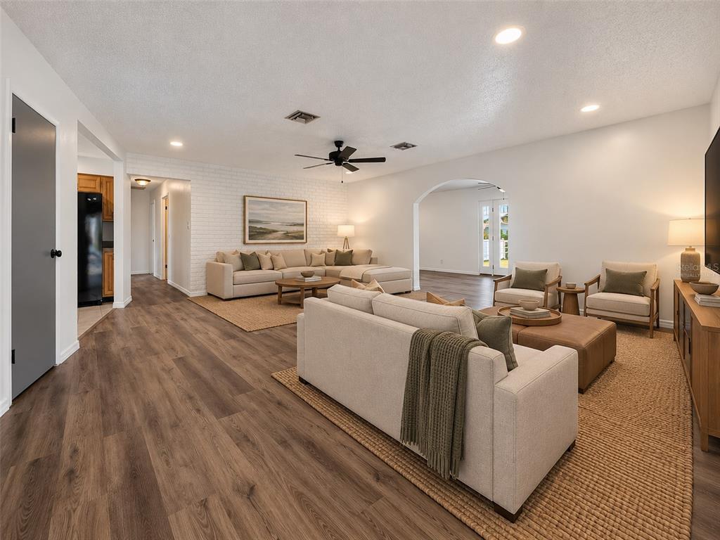 4014 ALABAMA AVENUE NE, ST PETERSBURG, FL — photo 2 of 30