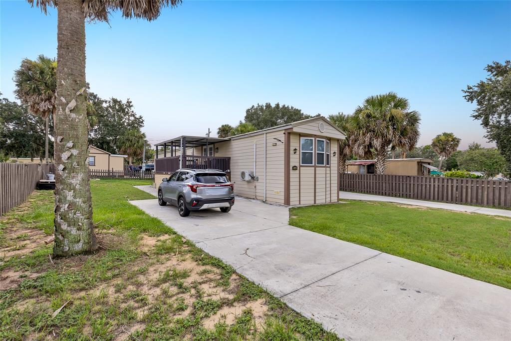 1549 ADAIR ROAD, DAVENPORT, FL — photo 2 of 41