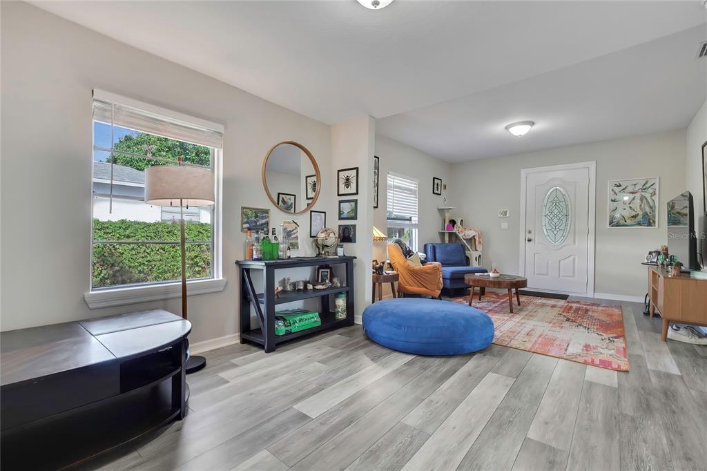 1815 E SEWARD STREET, TAMPA, FL — photo 5 of 30