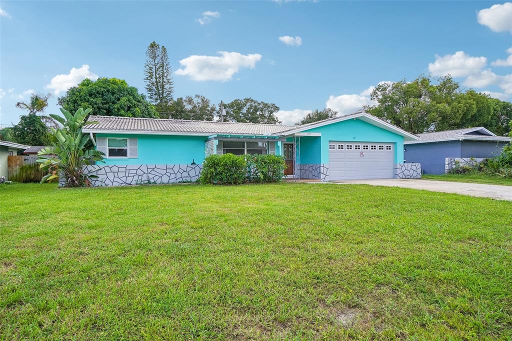 1777 BENTLEY STREET, CLEARWATER, FL — photo 4 of 30