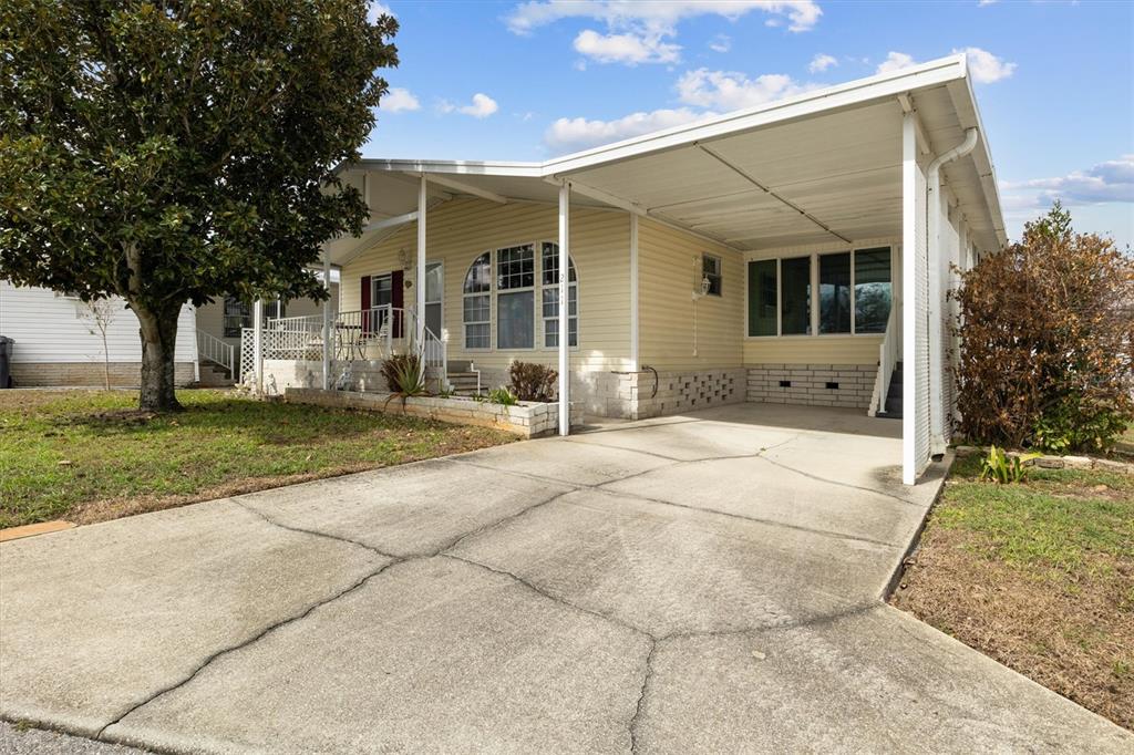 211 GLENWOOD DRIVE