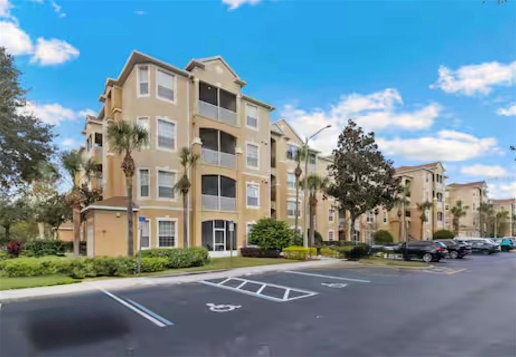 2774 ALMATON LOOP UNIT 402