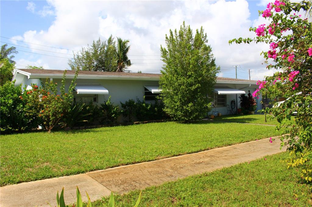 1931 RAMSEY DRIVE, LAKE WORTH, FL — photo 2 of 11