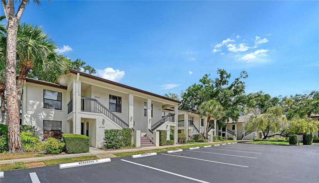 4729 WINSLOW BEACON UNIT 11, SARASOTA, FL — photo 3 of 30
