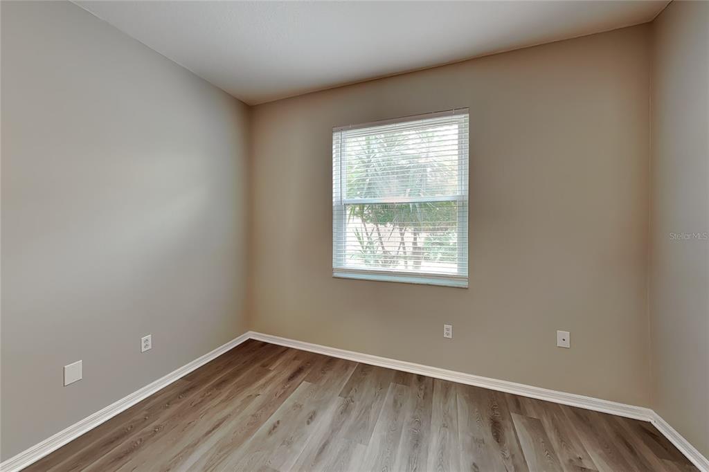 715 GRAND CANYON DRIVE, VALRICO, FL — photo 5 of 17