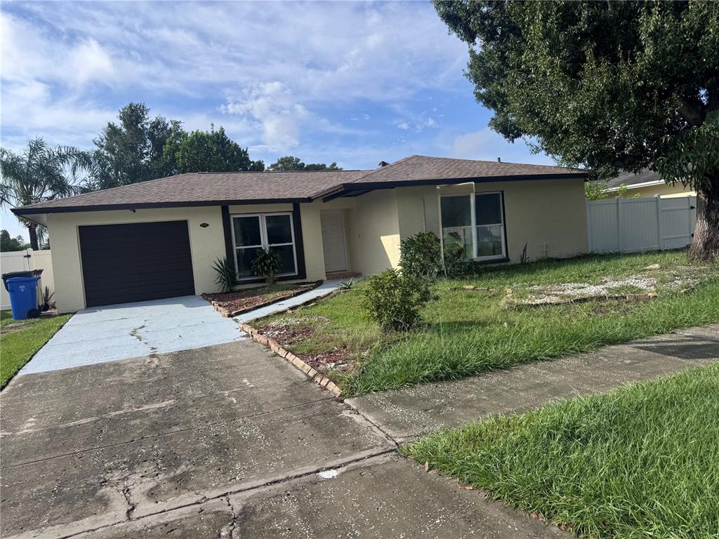 5208 CARROLLWOOD MEADOWS DRIVE, TAMPA, FL — photo 2 of 20