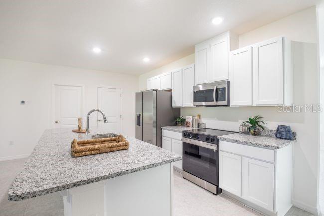 15163 SCAUP DUCK AVENUE, WEEKI WACHEE, FL — photo 5 of 23