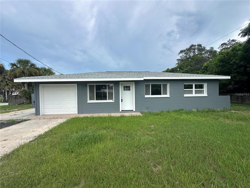 825 N CARPENTER ROAD