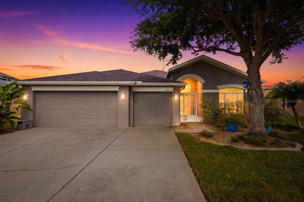 2423 TRIGGERFISH COURT