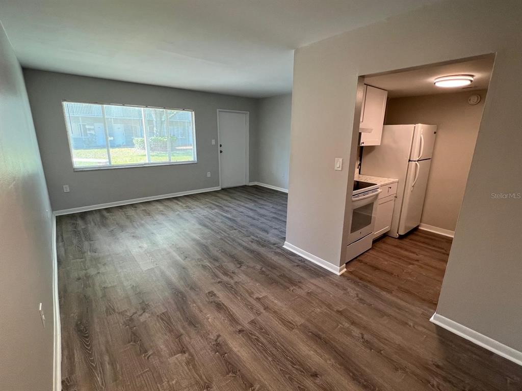378 48TH AVENUE N UNIT #121, ST PETERSBURG, FL — photo 3 of 8