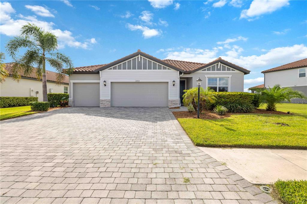 13723 GREEN HAMMOCK PLACE, LAKEWOOD RANCH, FL — photo 2 of 30