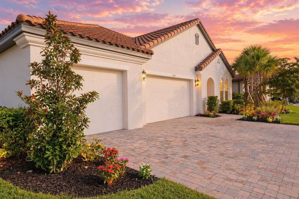 7328 GREAT EGRET BOULEVARD, SARASOTA, FL — photo 3 of 30