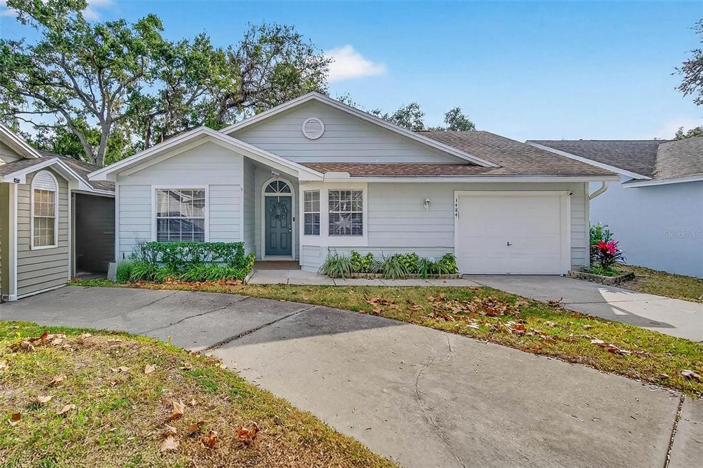 1484 CAIRN COURT