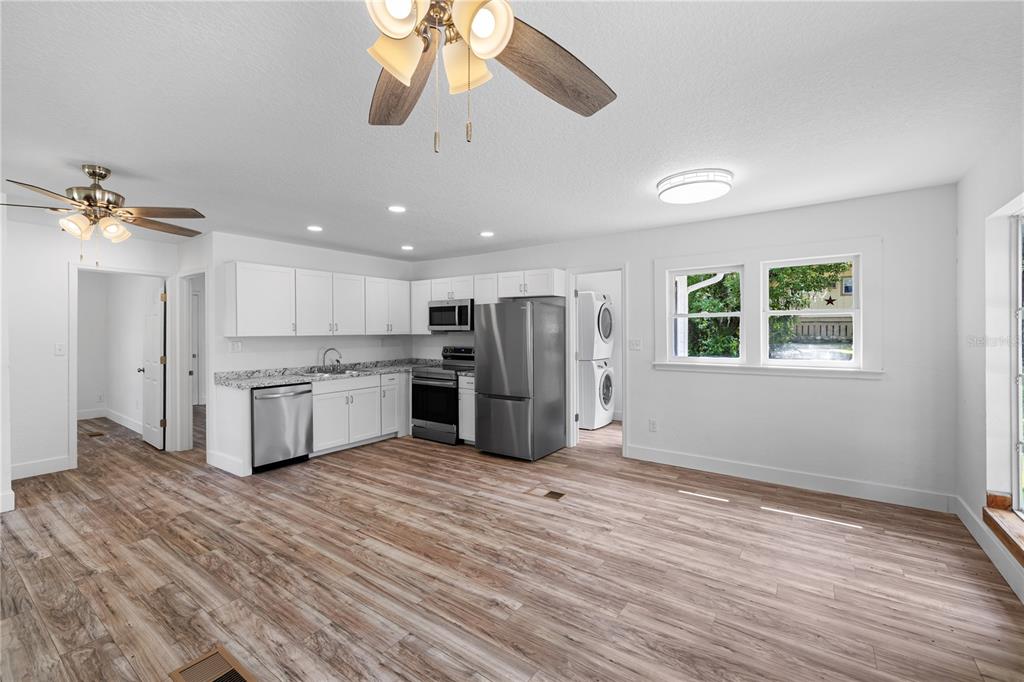 614 HOWELL AVENUE UNIT 2, BROOKSVILLE, FL — photo 3 of 11