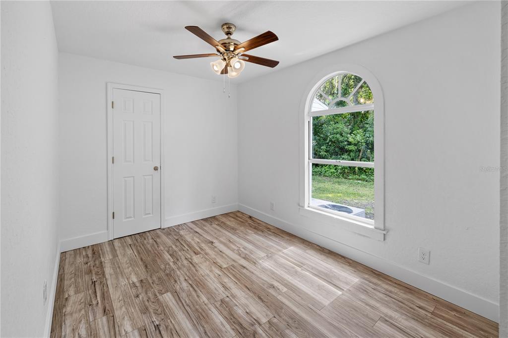 614 HOWELL AVENUE UNIT 2, BROOKSVILLE, FL — photo 4 of 11