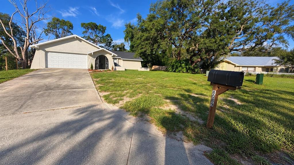 8089 WOODEN DRIVE