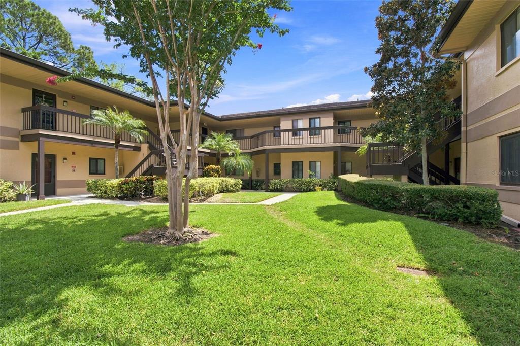 2671 SABAL SPRINGS CIRCLE UNIT 103, CLEARWATER, FL — photo 5 of 30