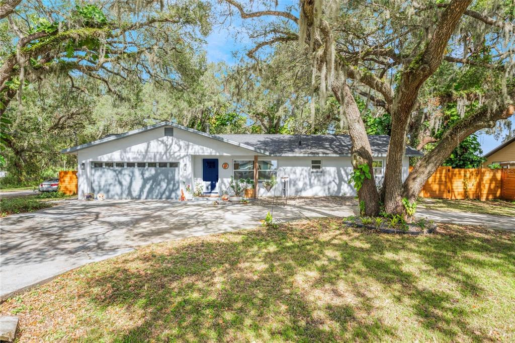 5525 ALLIGATOR LAKE ROAD