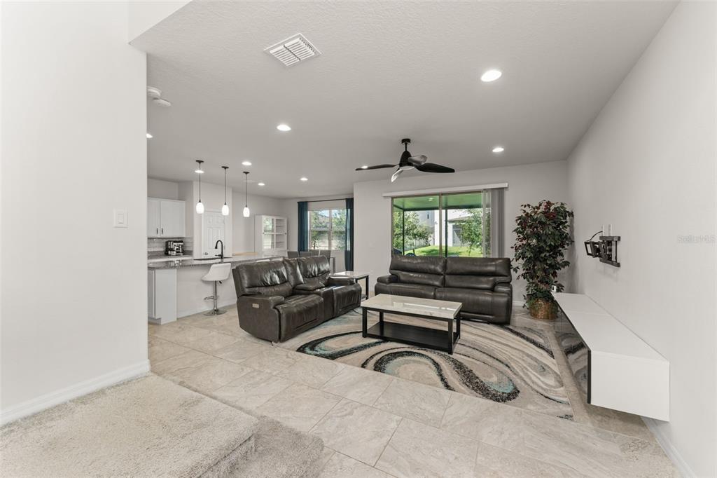 2631 E LAKE POINTE DRIVE, KISSIMMEE, FL — photo 5 of 30