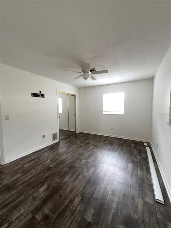 This is a floor plan showing the layout of a house with multiple rooms — 1655 N FLORAL AVENUE, BARTOW, FL