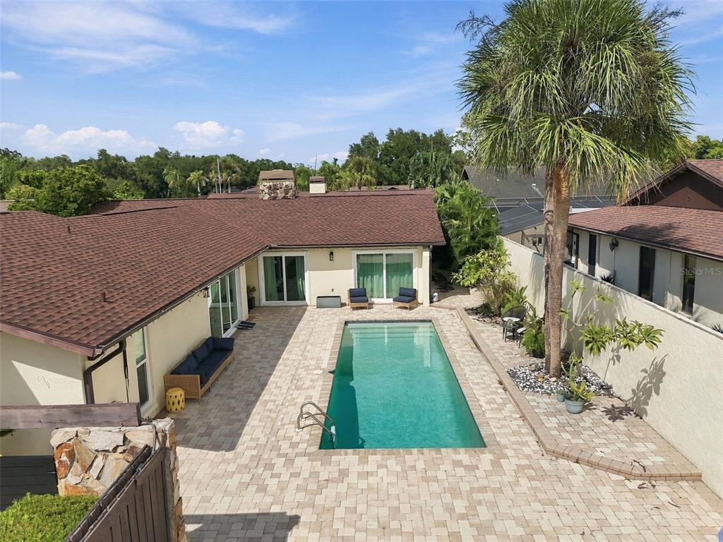 5041 PALOMA DRIVE, TAMPA, FL — photo 2 of 30
