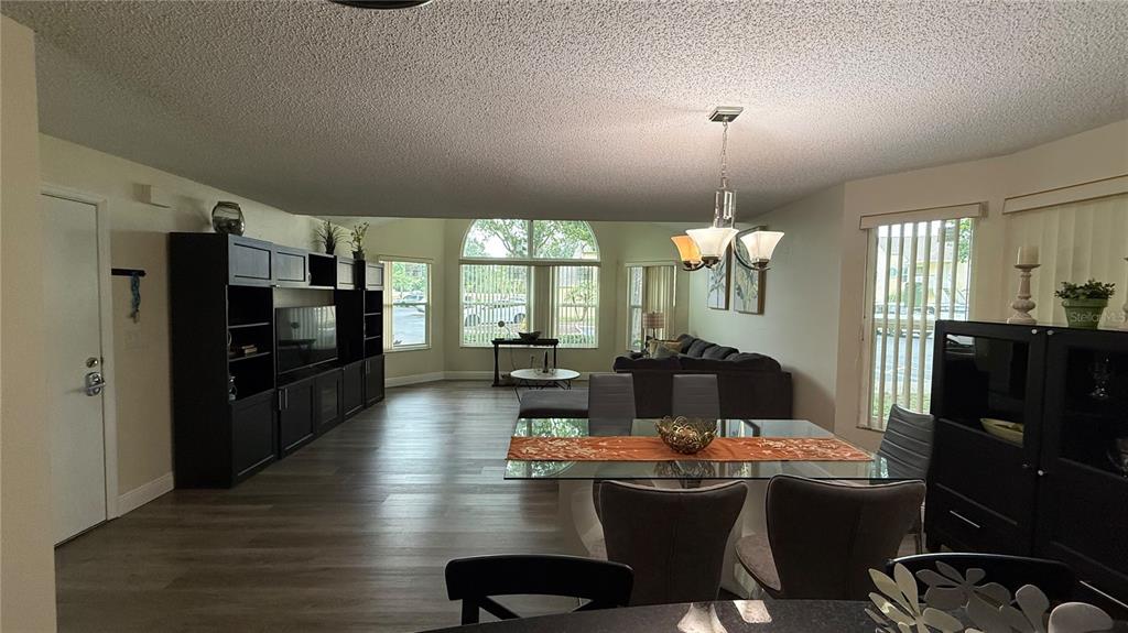 5003 LAGUNA BAY CIRCLE UNIT 15, KISSIMMEE, FL — photo 2 of 30