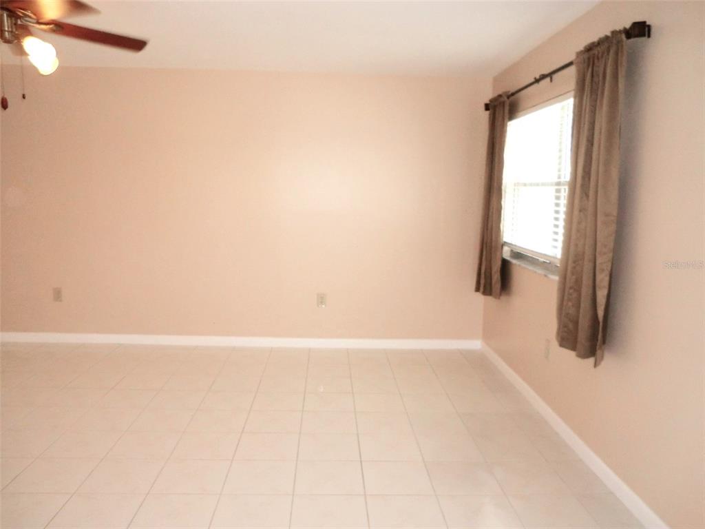 206 ANDOVER PLACE N UNIT 77, SUN CITY CENTER, FL — photo 3 of 30