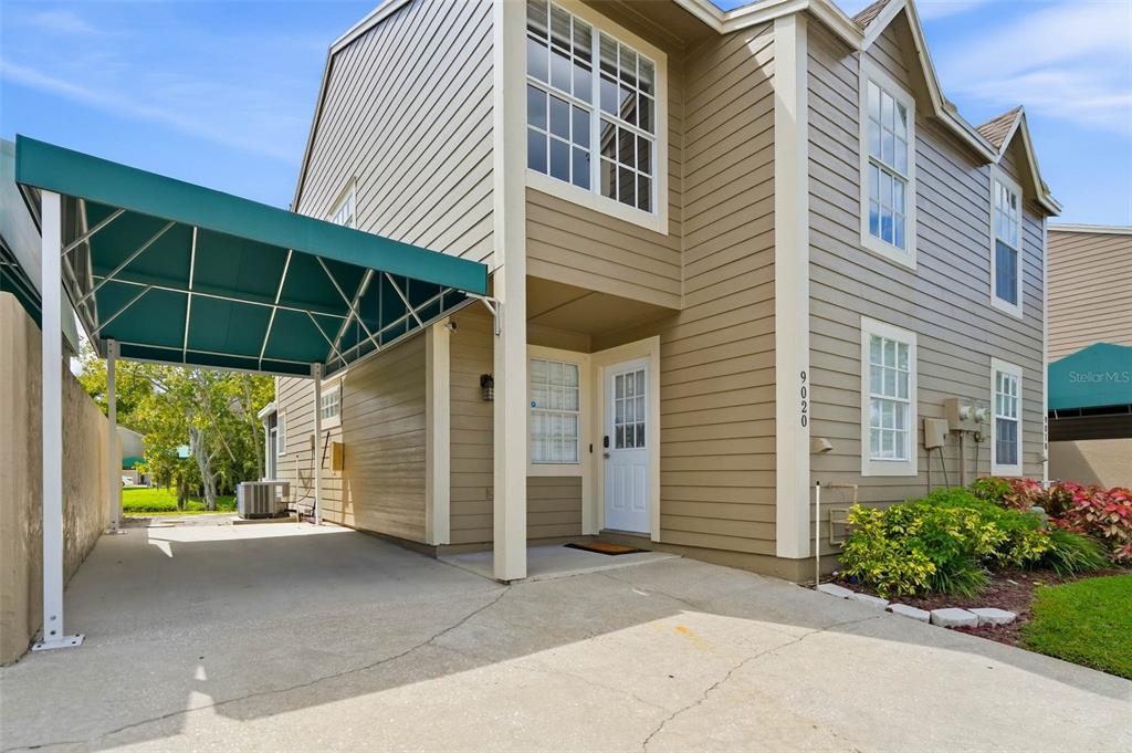 9020 LAKE PLACE LANE UNIT 9020, TAMPA, FL — photo 5 of 30