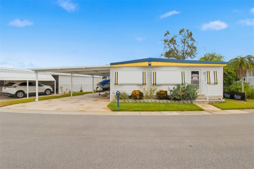 70 SCHOONER DRIVE UNIT 70, PALM HARBOR, FL — photo 3 of 28