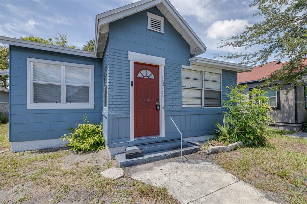 1311 PRESCOTT STREET S, ST PETERSBURG, FL — photo 4 of 41
