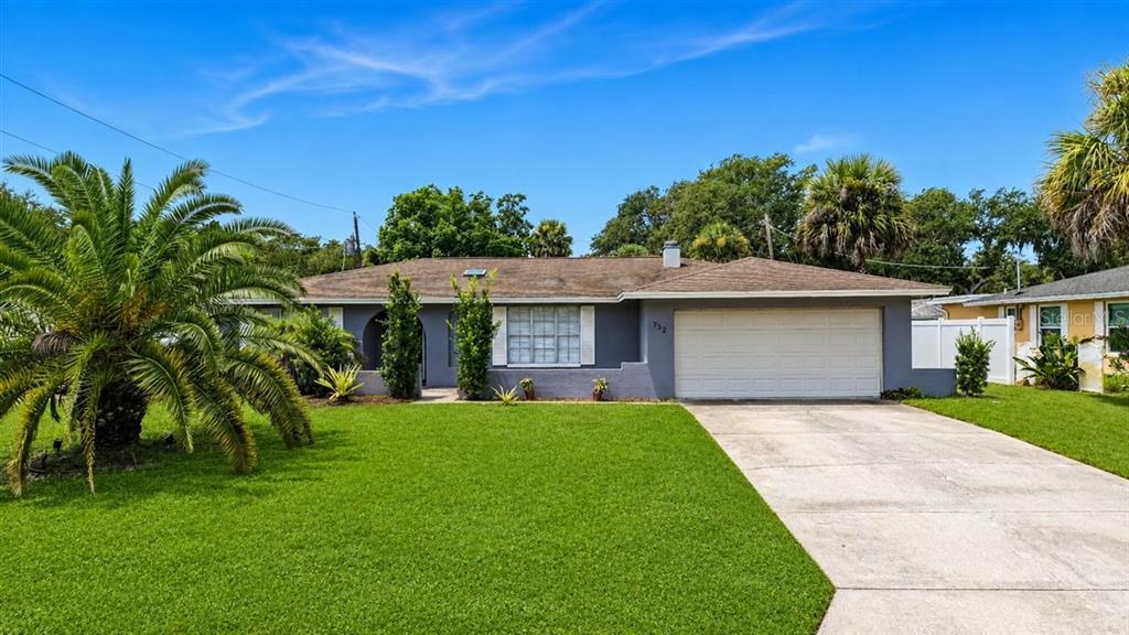 732 LUCERNE CIRCLE