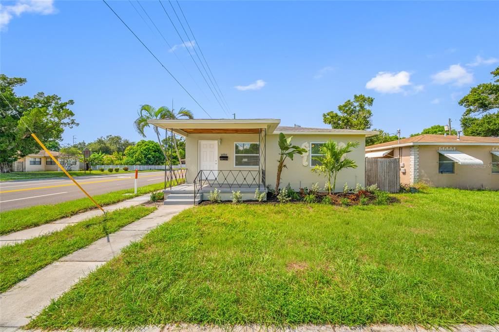 3800 26TH STREET N, ST PETERSBURG, FL — photo 4 of 43