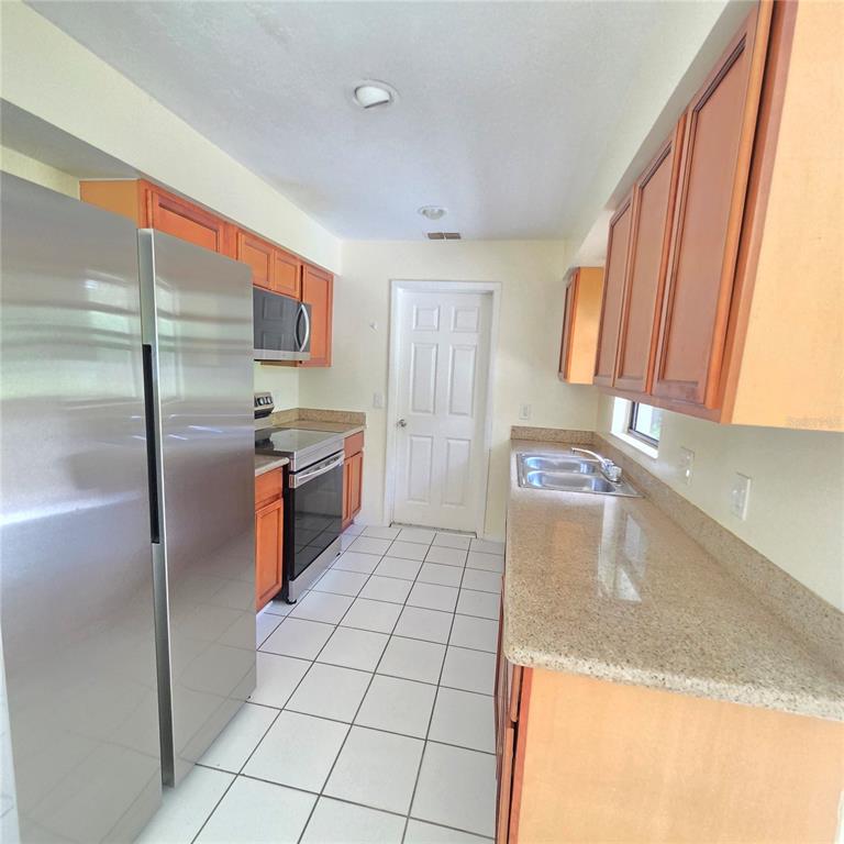 1786 GILES STREET, DELTONA, FL — photo 4 of 11