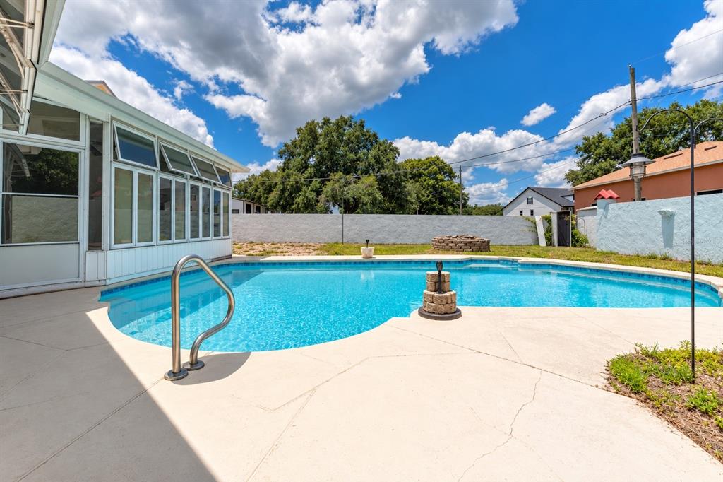 815 LAKE JESSIE DRIVE, WINTER HAVEN, FL — photo 3 of 30