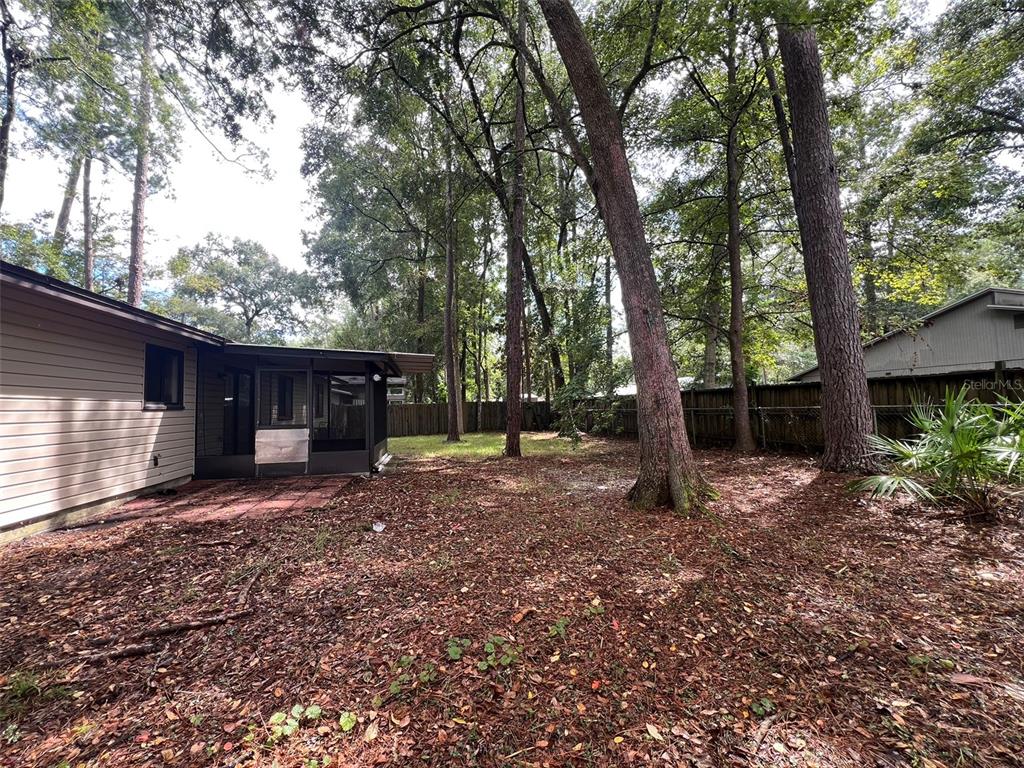 4338 NW 29TH TERRACE, GAINESVILLE, FL — photo 4 of 25