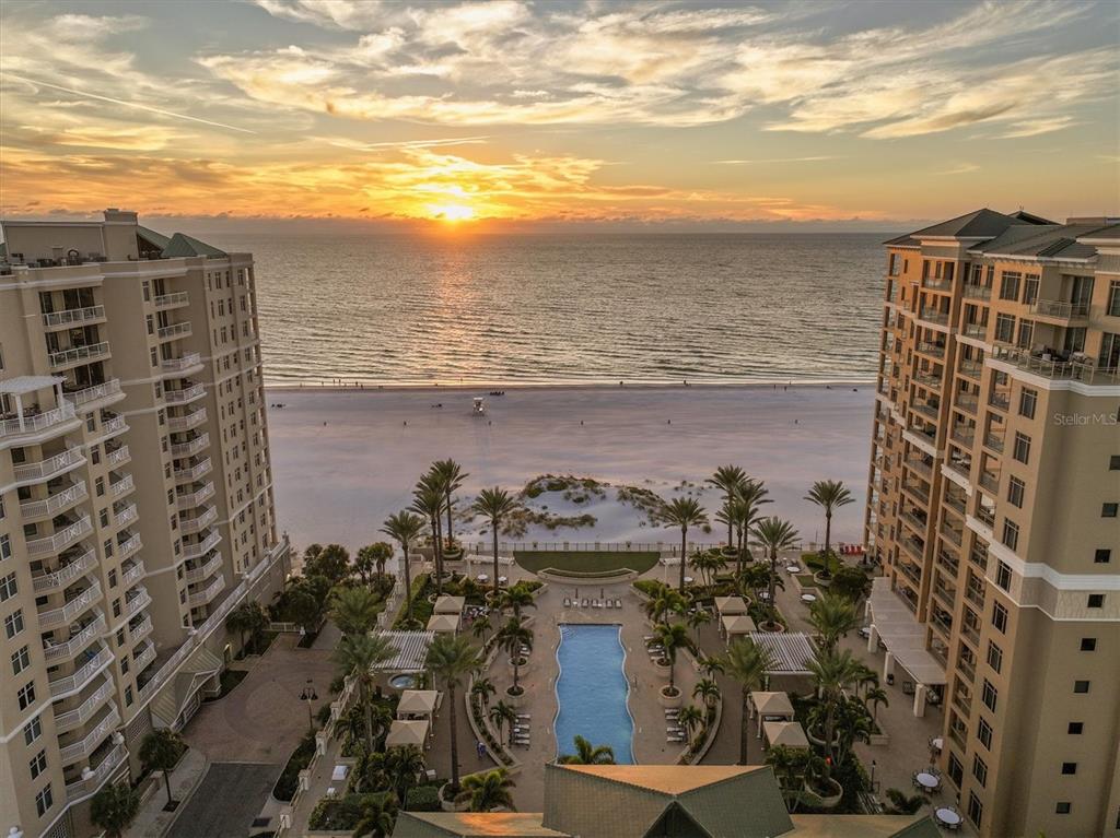 11 BAYMONT STREET UNIT 703, CLEARWATER, FL — photo 2 of 30