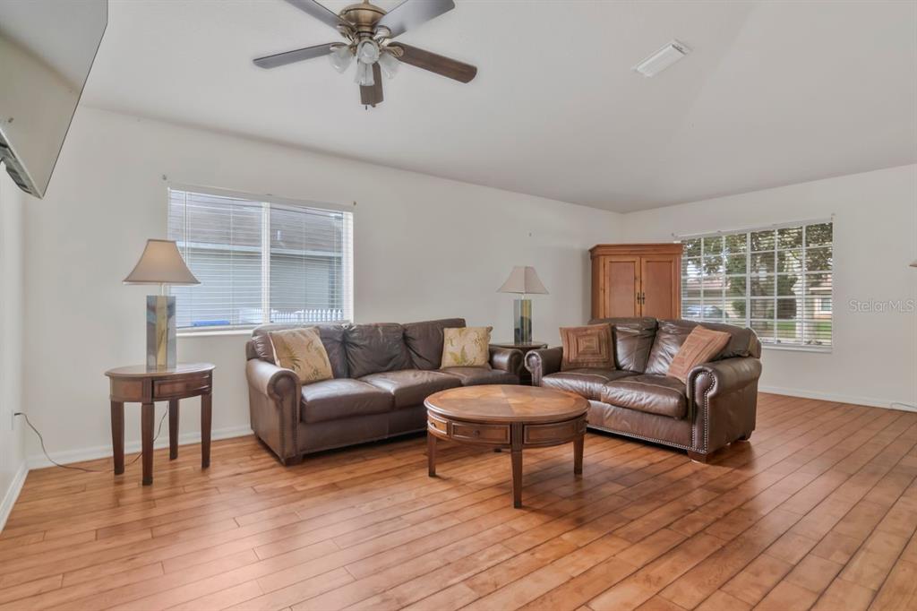 2725 BUCKHORN PRESERVE BOULEVARD, VALRICO, FL — photo 5 of 30