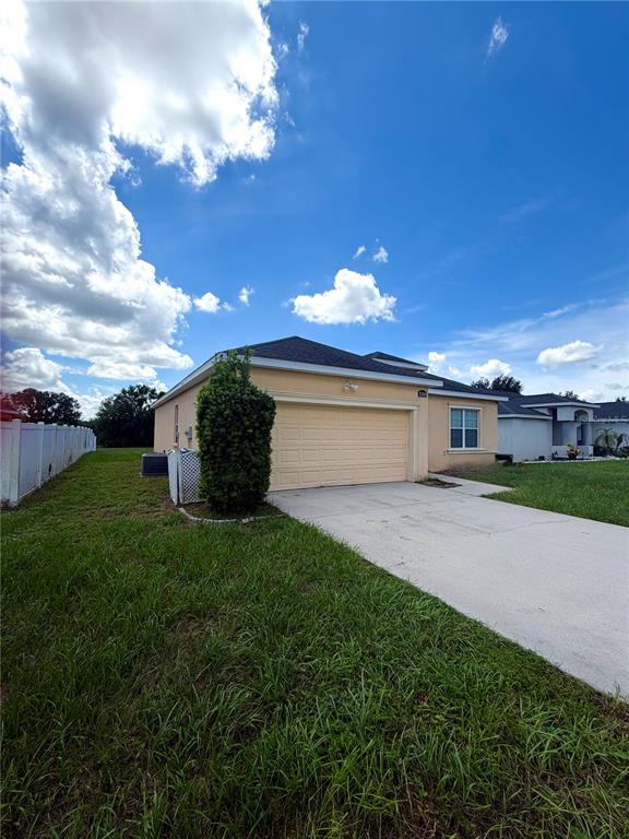 520 HIGHLAND MEADOWS AVENUE, DAVENPORT, FL — photo 5 of 30