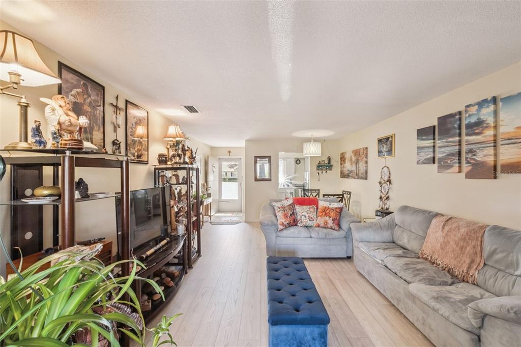 714 E MINNESOTA AVENUE UNIT B, DELAND, FL — photo 5 of 19