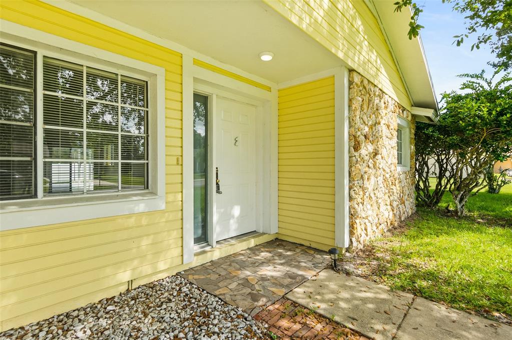 38 E DIAMOND DRIVE, PALM COAST, FL — photo 3 of 30