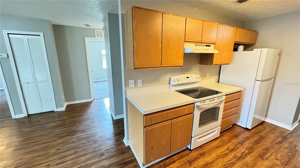 815 EASTERN AVENUE, ST CLOUD, FL — photo 5 of 20