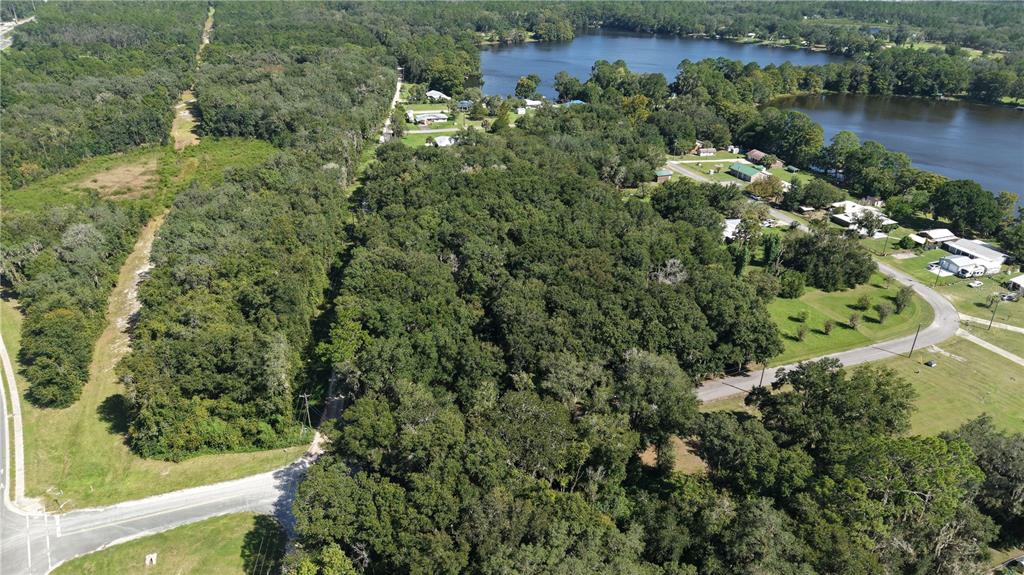 104 TWIN LAKE GROVE DRIVE, INTERLACHEN, FL — photo 5 of 30