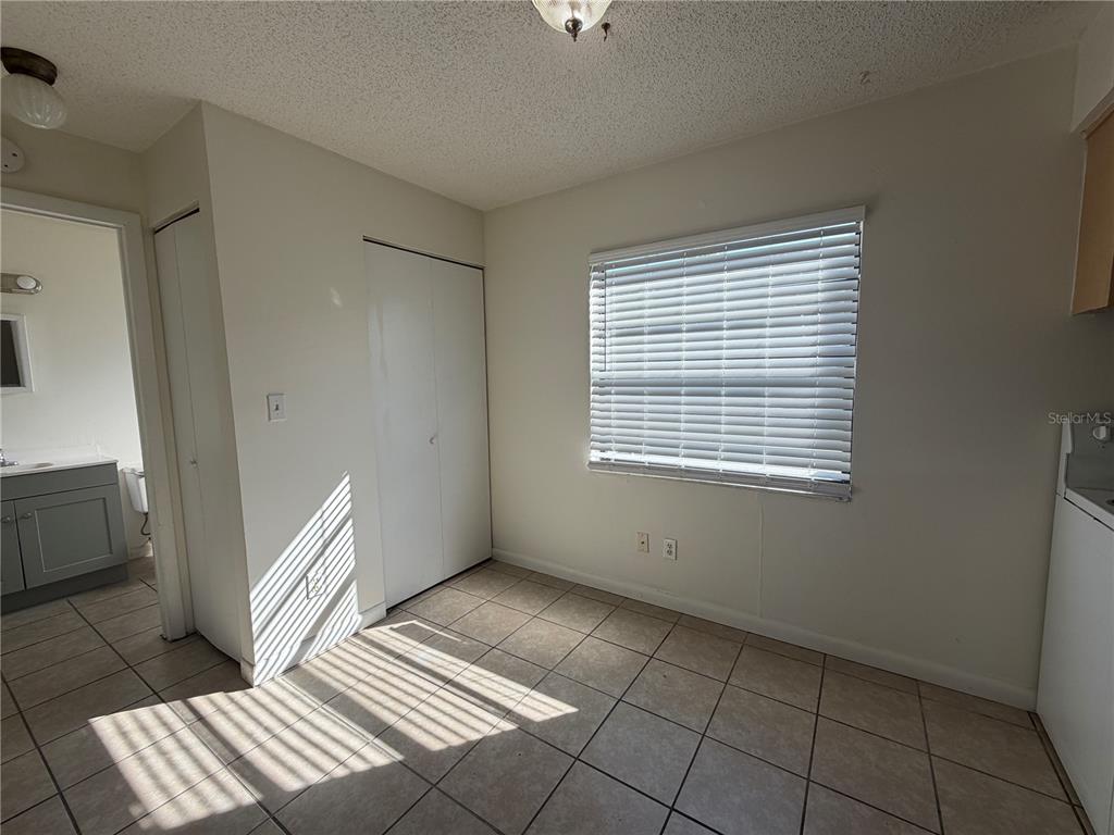2117 CITRUS BOULEVARD UNIT 5, LEESBURG, FL — photo 4 of 6