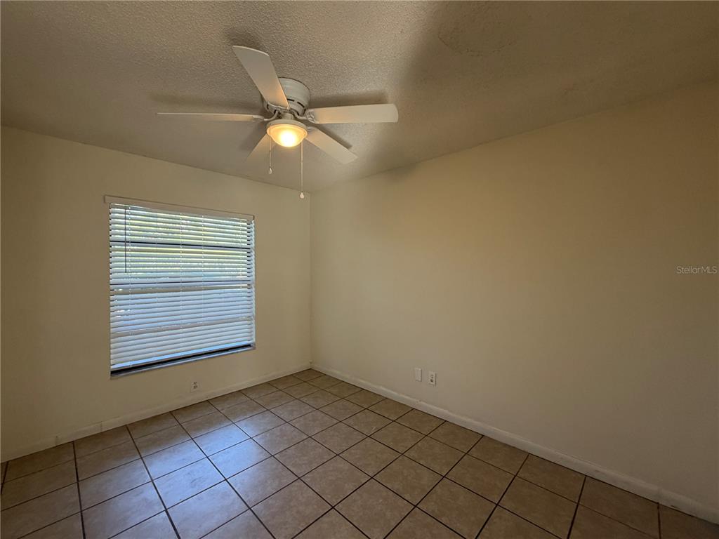 2117 CITRUS BOULEVARD UNIT 5, LEESBURG, FL — photo 5 of 6