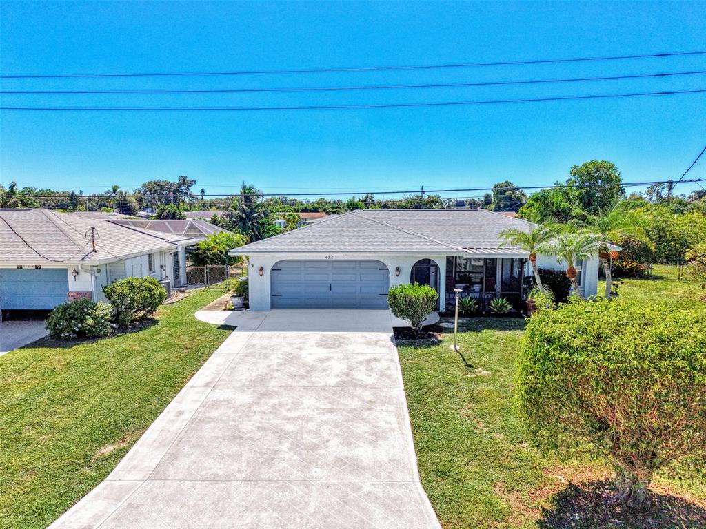 432 EDGEWOOD ROAD, VENICE, FL — photo 2 of 52