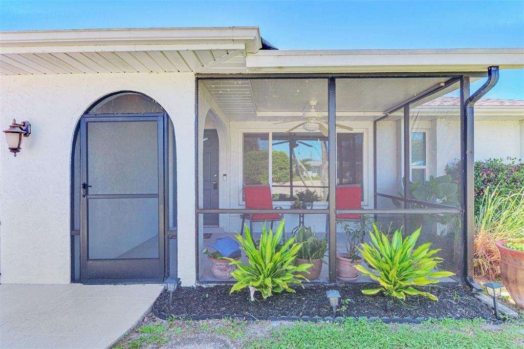 432 EDGEWOOD ROAD, VENICE, FL — photo 5 of 52